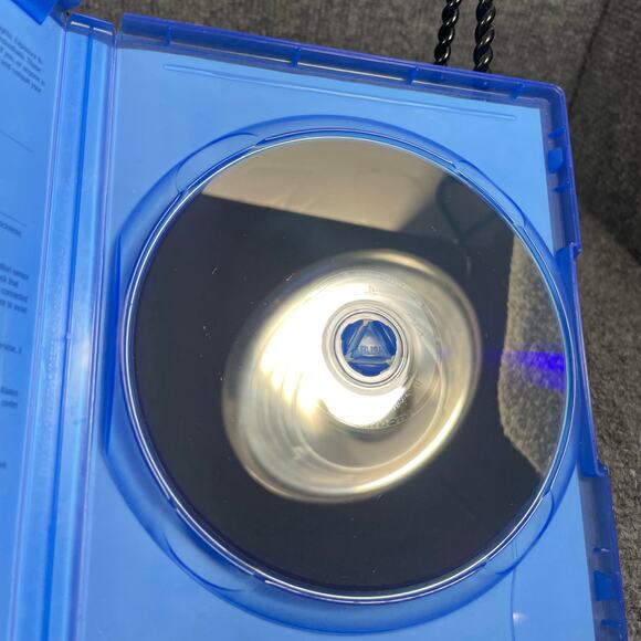 Sony Playstation 4 PS4 Crash Bandicoot N Sane Trilogy 2017 - Picture 3 of 3